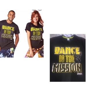 ZUMBA T-SHIRT DANCE IS THE MISSION XL/XXL